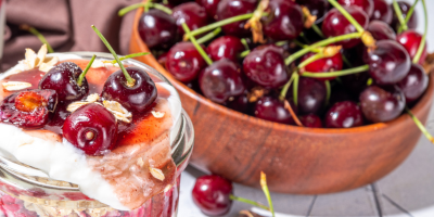 Cherry Pie Overnight Oats in a Jar